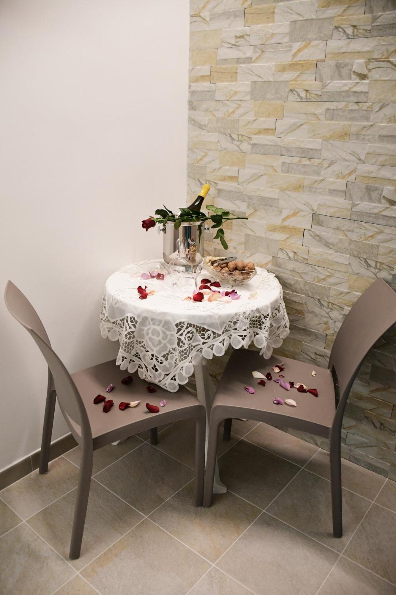 B&B Le Ortensie ซานวิโต โลคาโป ภายนอก รูปภาพ