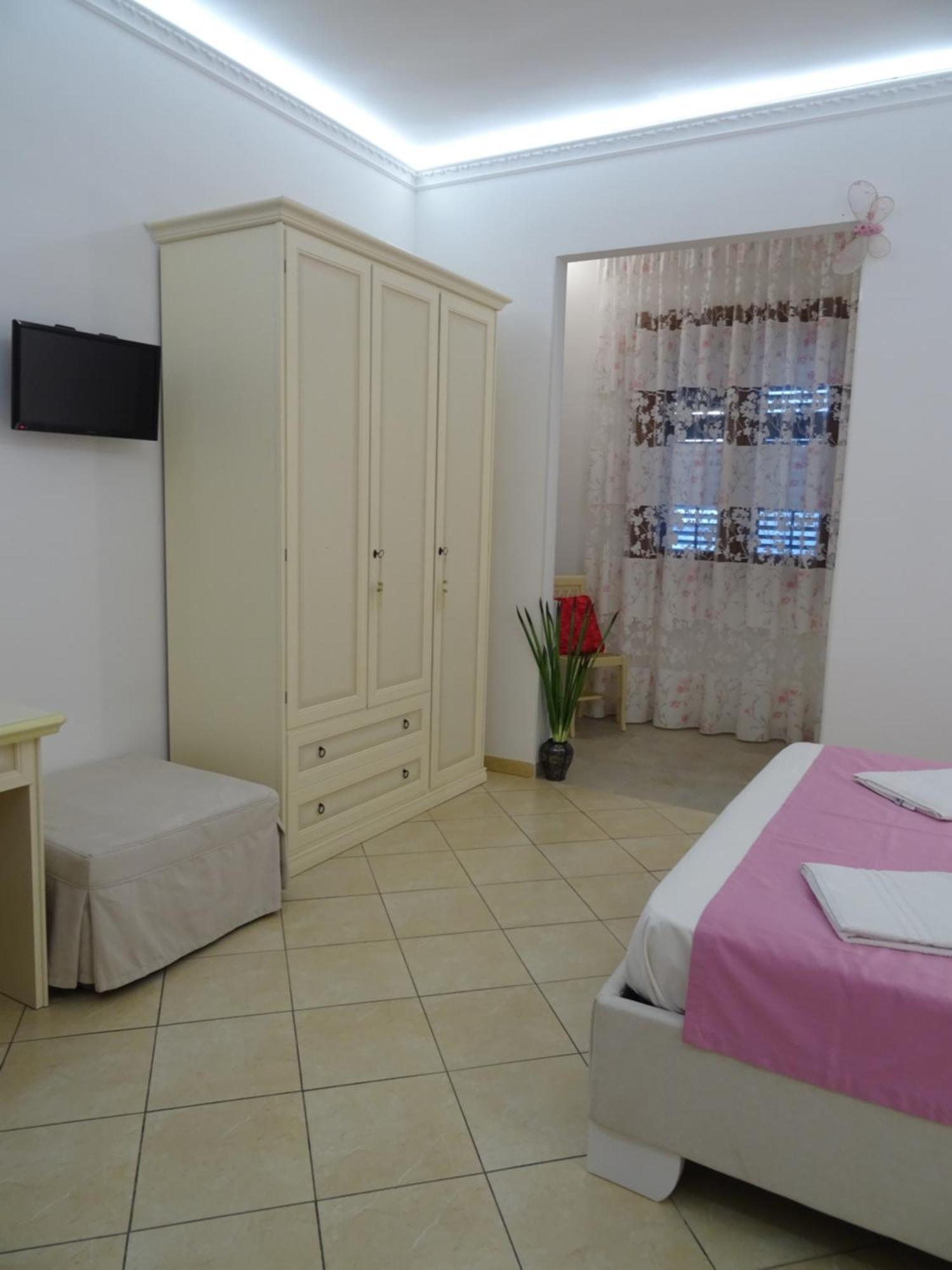 B&B Le Ortensie ซานวิโต โลคาโป ภายนอก รูปภาพ