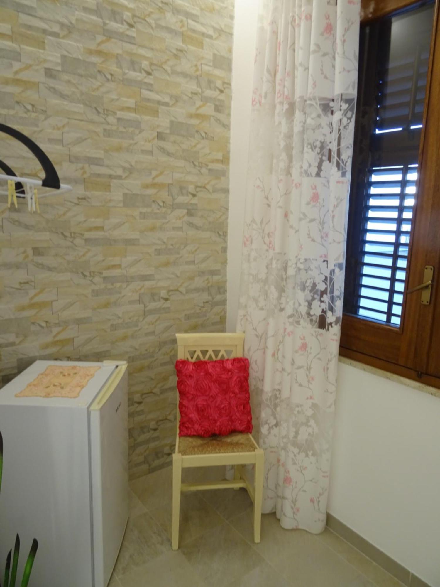 B&B Le Ortensie ซานวิโต โลคาโป ภายนอก รูปภาพ