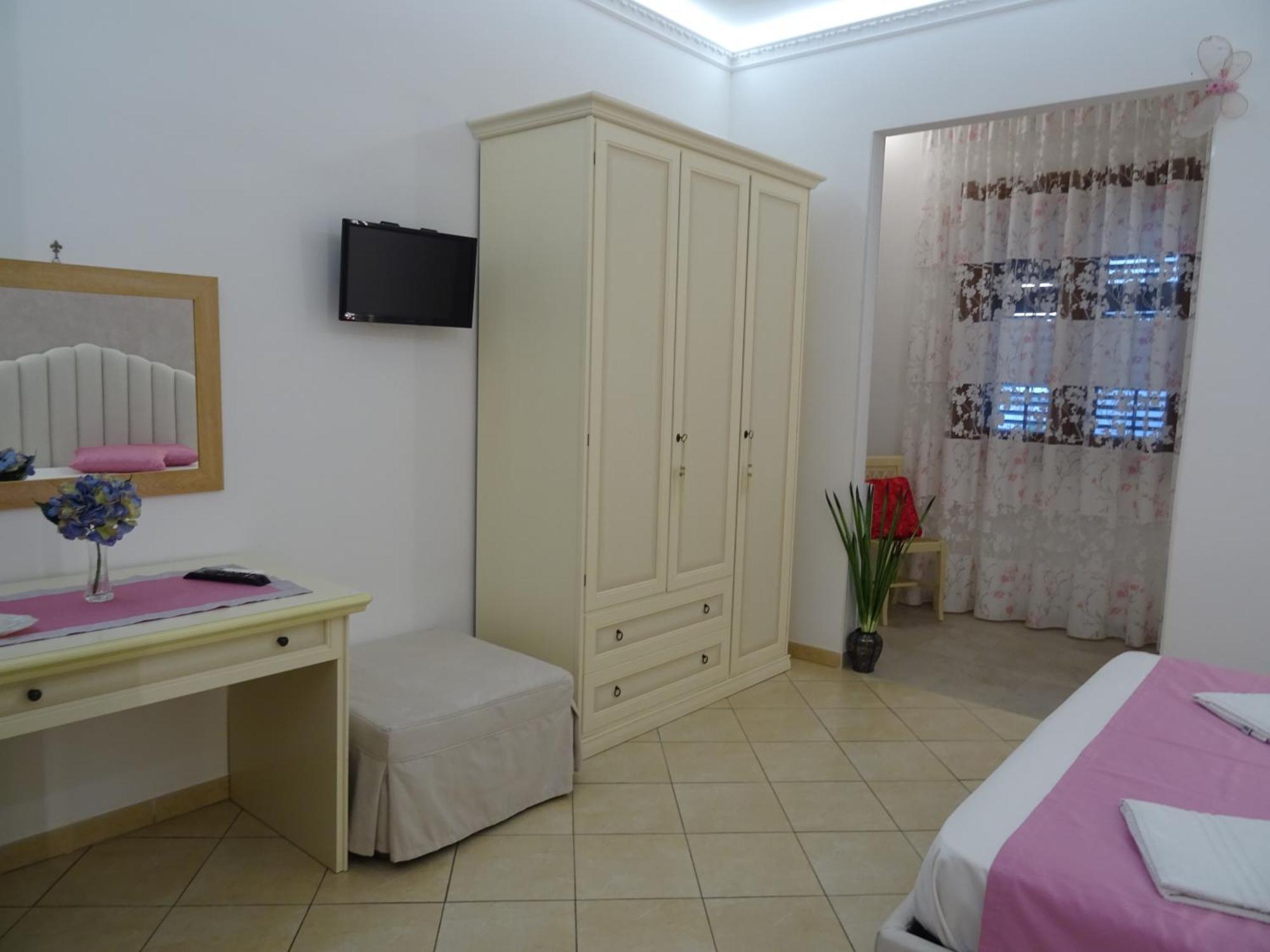 B&B Le Ortensie ซานวิโต โลคาโป ภายนอก รูปภาพ